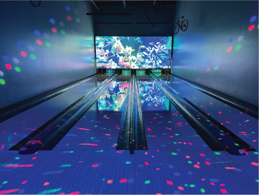 B Lounge Private Bowling